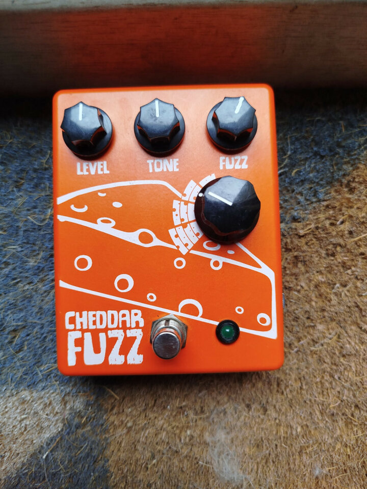 Big Cheese clon replica