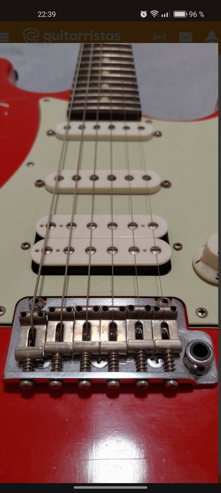 Suhr Classic Antique HSS Fiesta Red Roasted Maple 2013