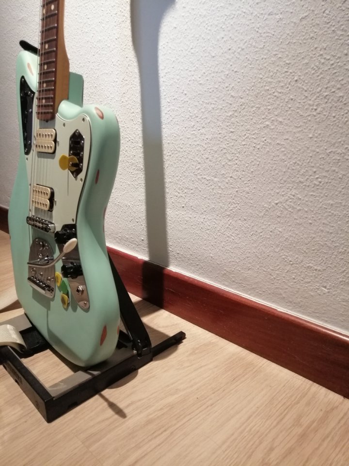 Fender Jaguar Modified HH 2019