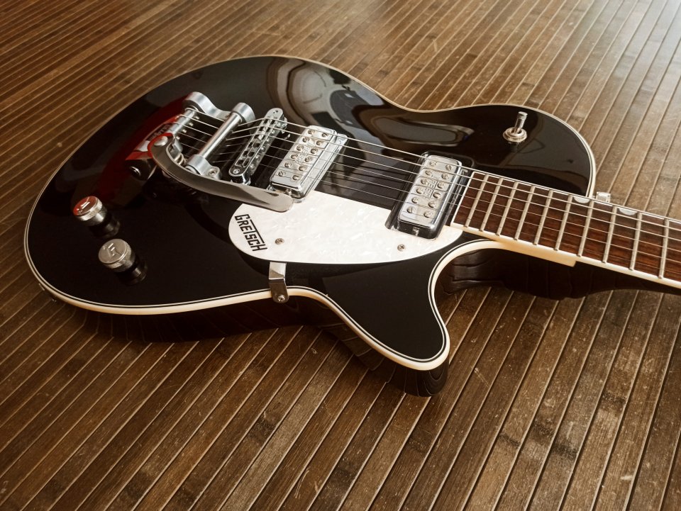 GRETSCH Electromatic G5235T Pro Jet Bigsby Black 2006 de segunda mano · Foto 2 de 10 · Sevilla · 370 €