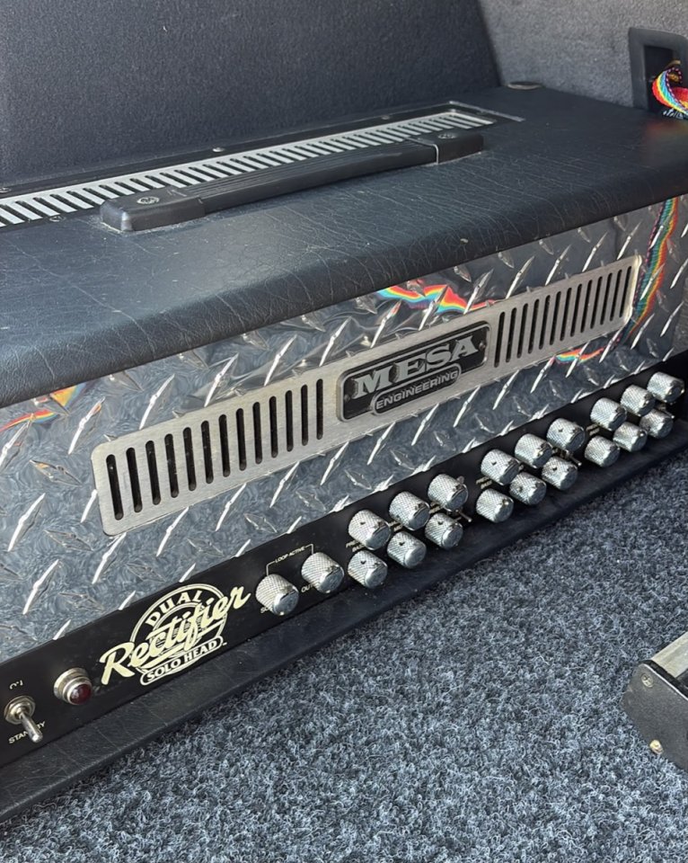 Mesa Boogie Dual Rectifier+4x12 Marshall de segunda mano · Foto 2 de 2 · Málaga · 1600 €