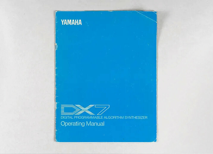 Yamaha DX7 Original con maleta rígida manual y 5 cartuchos banco de sonido