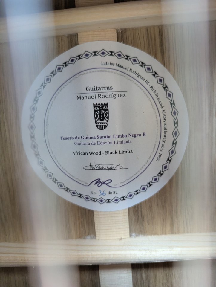 Guitarra concierto Manuel Rodríguez tesoro de guinea samba limba negra b