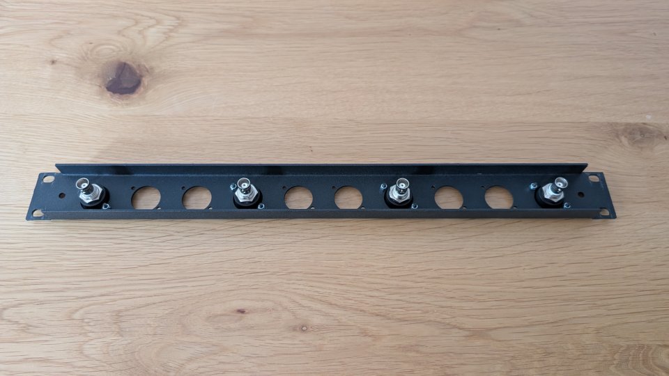 Extensor 4 antenas inalambricos de segunda mano · Foto 2 de 2 · Albacete · 80 €