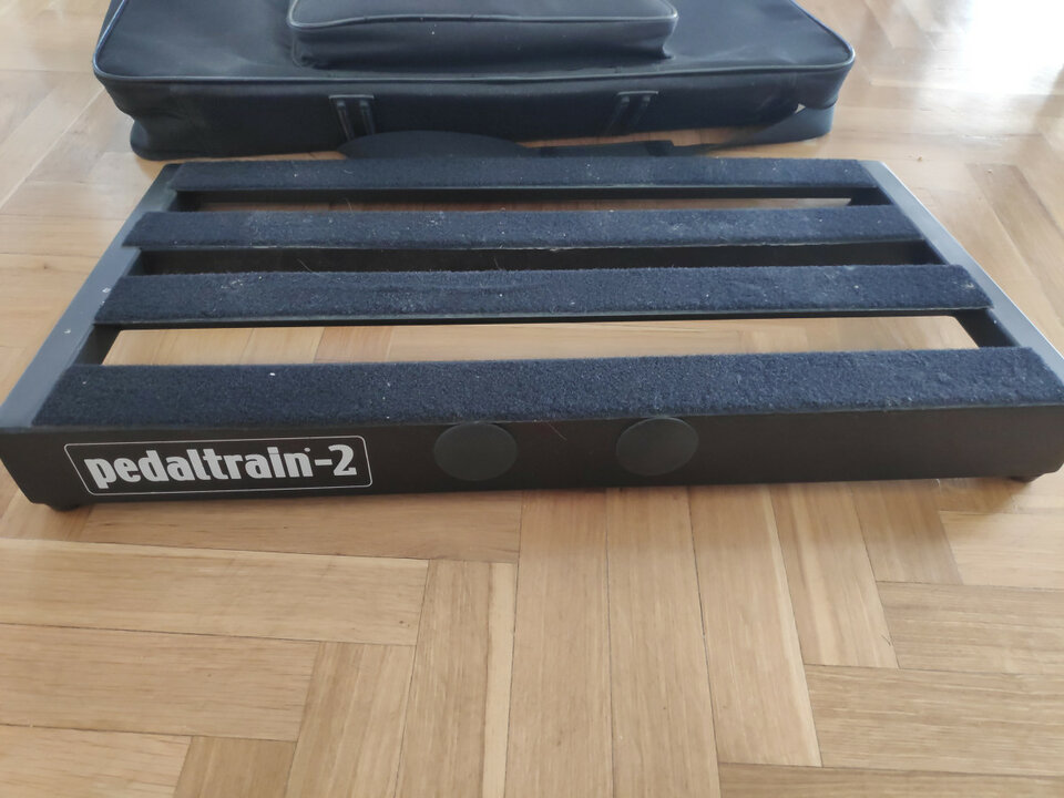 Pedaltrain 2 Pedalera de segunda mano · Foto 2 de 5 · Madrid · 80 €