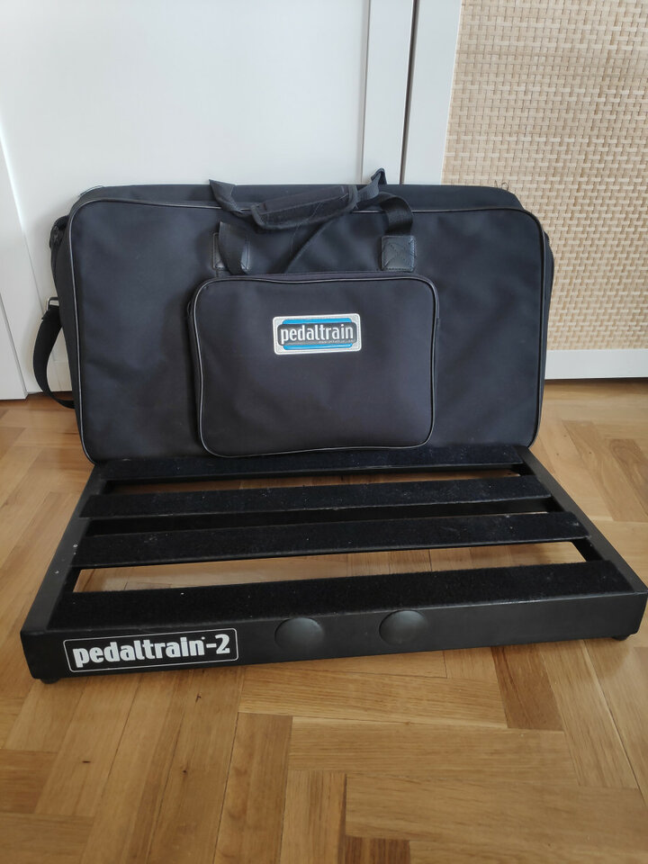 Pedaltrain 2 Pedalera de segunda mano · Foto 4 de 5 · Madrid · 80 €