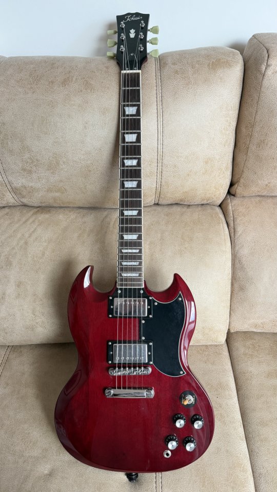 TOKAI SG cherry con Gibson 57 y 57+ maleta incluida de segunda mano · Foto 1 de 9 · Madrid · 525 €