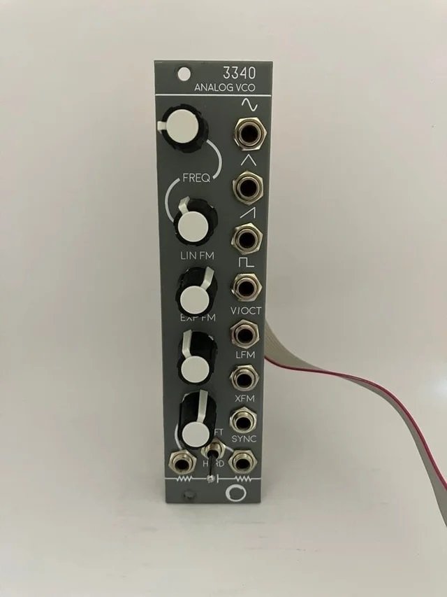 VCO 3340 Analógico USA Como nuevo de segunda mano · Foto 1 de 5 · Barcelona · 90 €