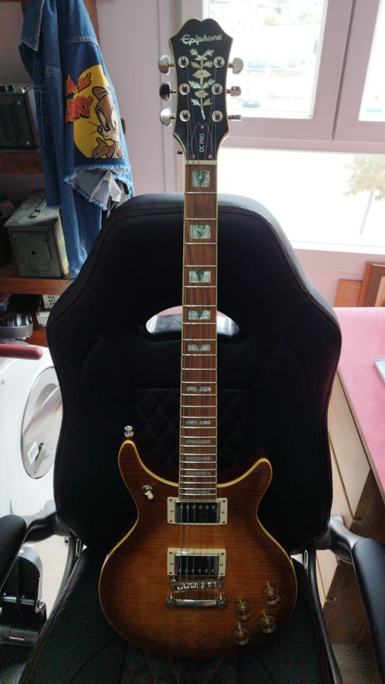 Epiphone dc pro