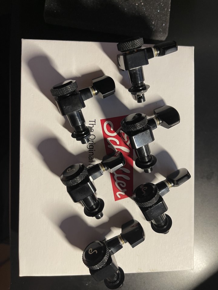Schaller F-Series Locking Tuners 6L - Negro - de segunda mano · Foto 2 de 5 · Girona · 110 €