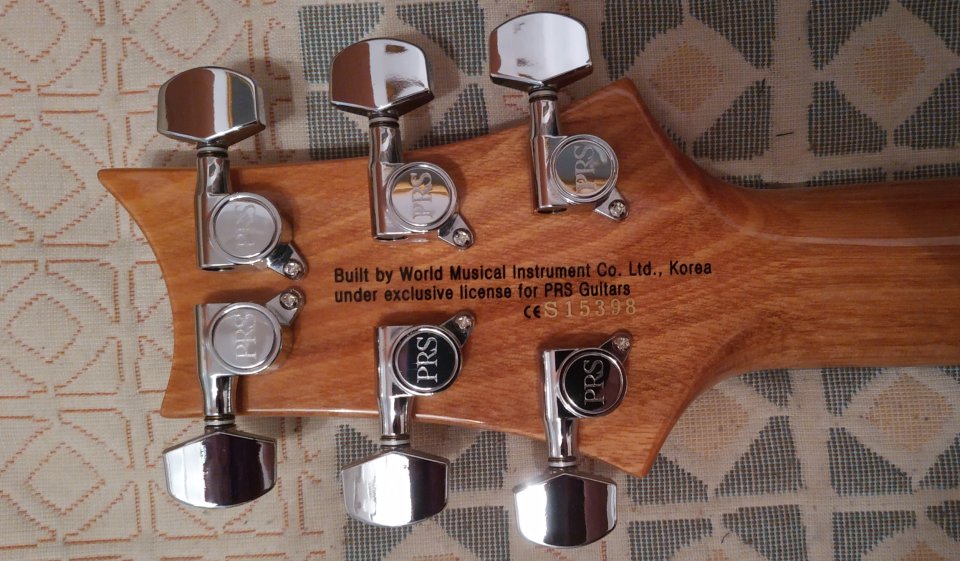 Prs Se Santana Yellow