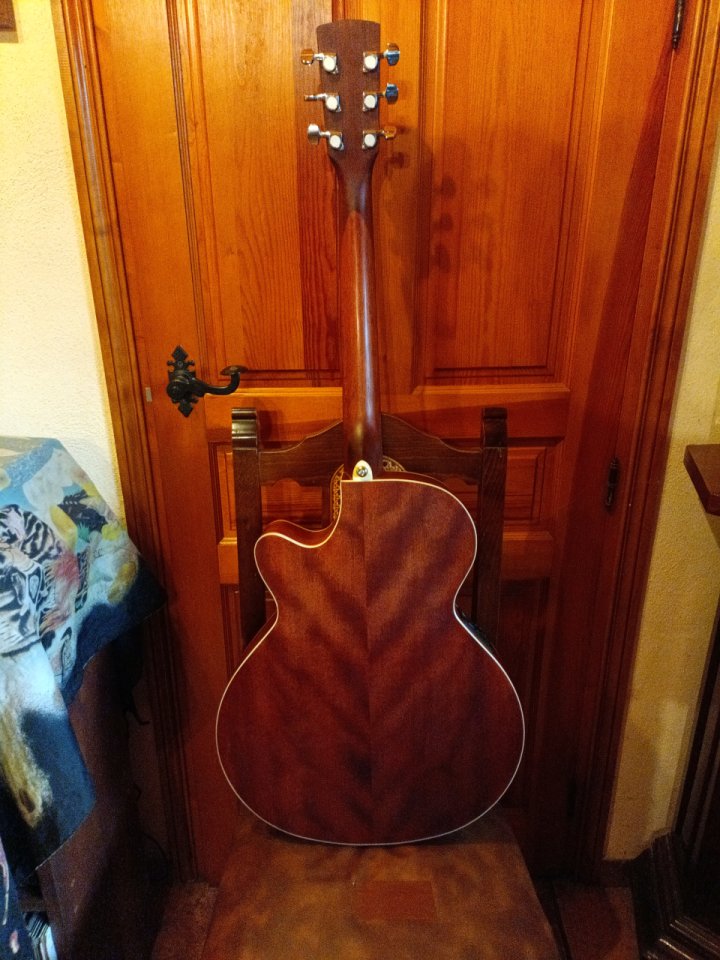 CORT SFX-ME OP CON FUNDA