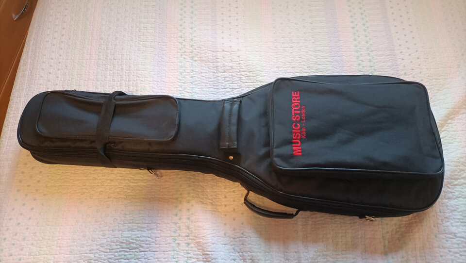 Sterling Cutlass CT30 SSS