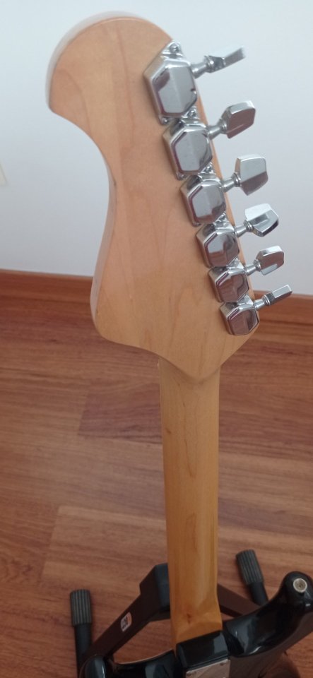 Guitarra eléctrica Fairmont Japón años 80 de segunda mano · Foto 9 de 10 · Cuenca · 160 €