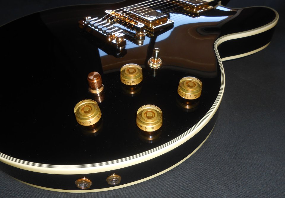 Epiphone Lucille + Extras. de segunda mano · Foto 2 de 10 · Barcelona · 700 €