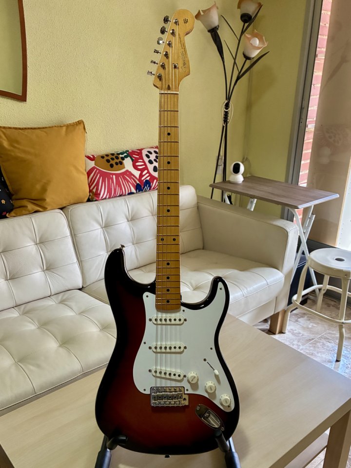 Fender Stratocaster Vintera III Late 50’s de segunda mano · Foto 1 de 10 · Madrid · 800 €