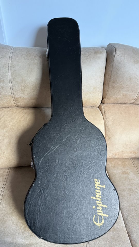 TOKAI SG cherry con Gibson 57 y 57+ maleta incluida de segunda mano · Foto 7 de 9 · Madrid · 525 €
