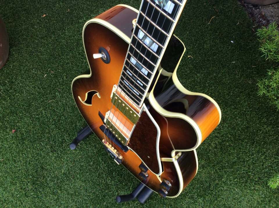 Ibanez AF200-Artstar (1988 - 2003 ) Antique Violin