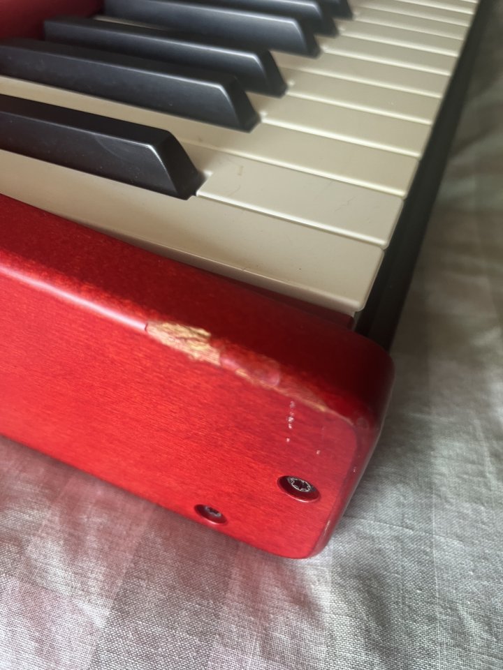 Vendo Nord Stage 3 88 HA y complementos de segunda mano · Foto 5 de 8 · Barcelona · 2500 €