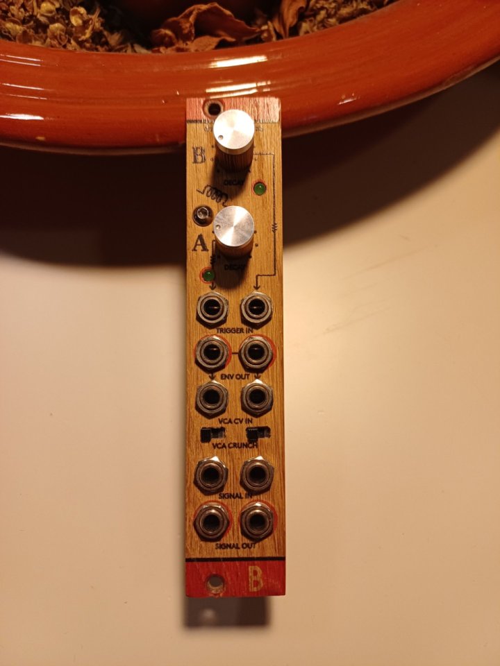 Bastl Skis vca doble con decay eurorack de segunda mano · Zaragoza · 99 €