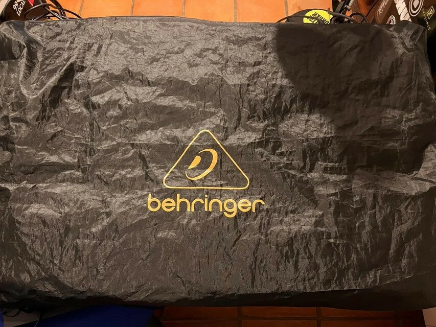 Behringer x32 + Flightcase