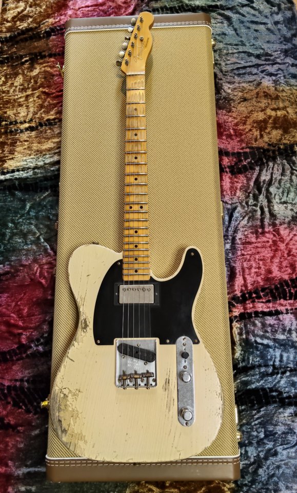 Fender Limited 51 Telecaster HS Heavy Relic White Blond de segunda mano · Foto 2 de 10 · Madrid · 3300 €