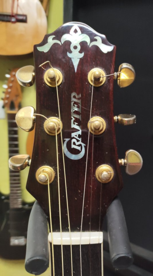 Guitarra Acústica Crafter EA-70CEQ Sunburst