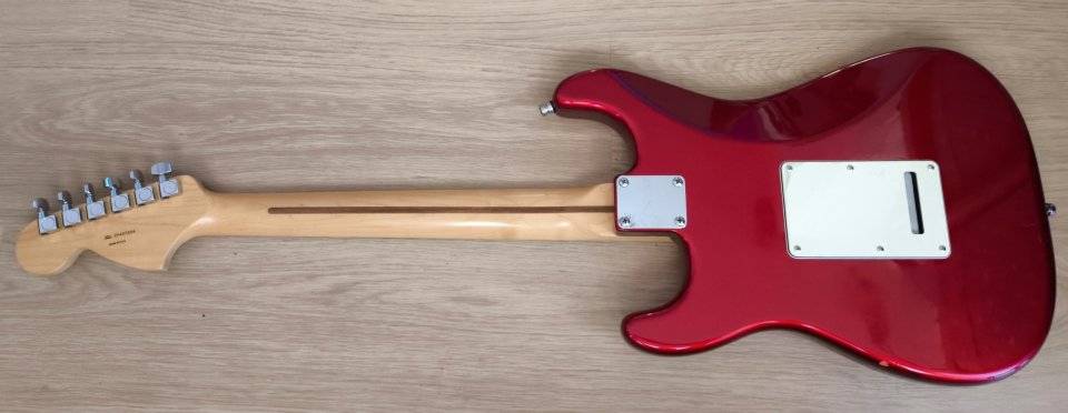 Fender Stratocaster American Special Candy Apple Red