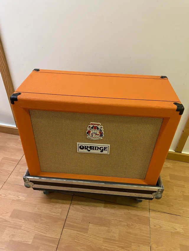 Orange PP212OB con flightcase de segunda mano · Foto 1 de 7 · Tarragona · 588 €