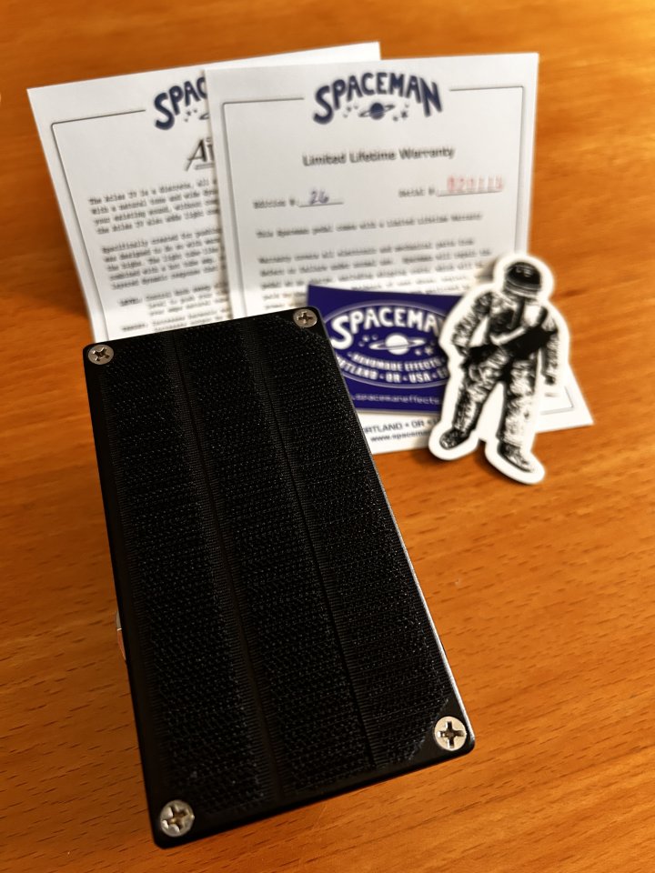 Atlas IV preamp booster - Spaceman effects de segunda mano · Foto 4 de 6 · Alicante · 250 €