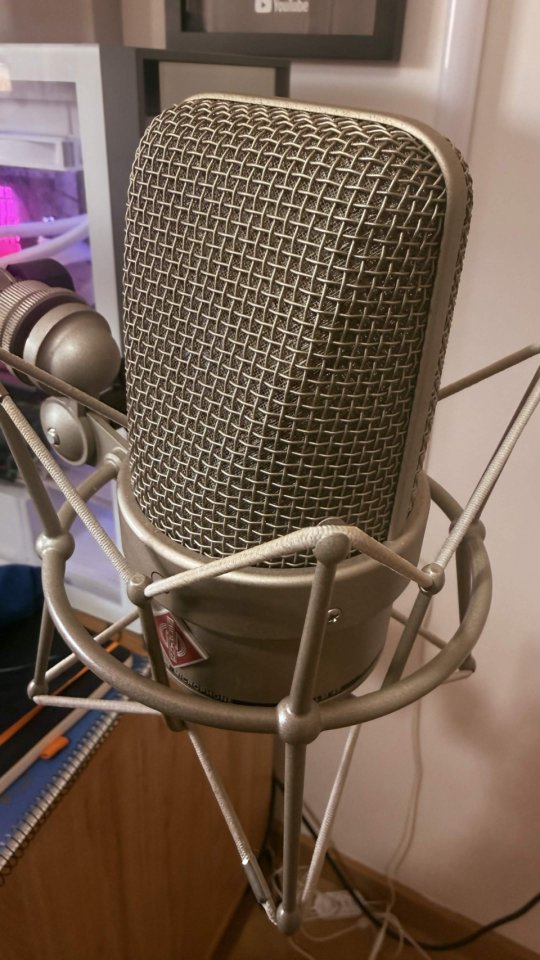 Neumann TLM49 de segunda mano · Foto 3 de 3 · Madrid · 1200 €