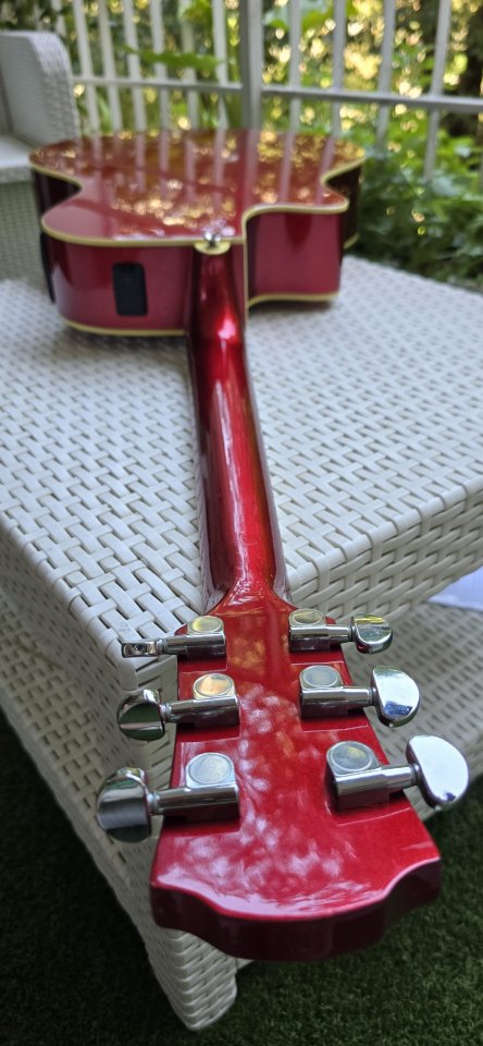 Guitarra Electroacústica Yamaha de segunda mano · Foto 7 de 10 · Madrid · 180 €