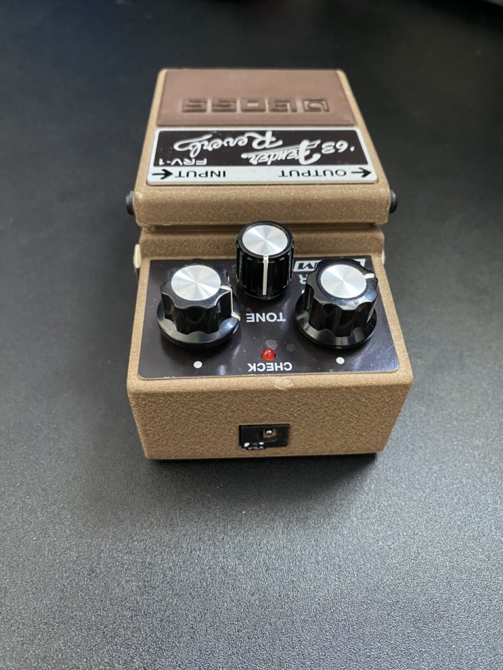 Boss FRV-1 - 63 Fender Reverb de segunda mano · Foto 4 de 7 · Cáceres · 160 €