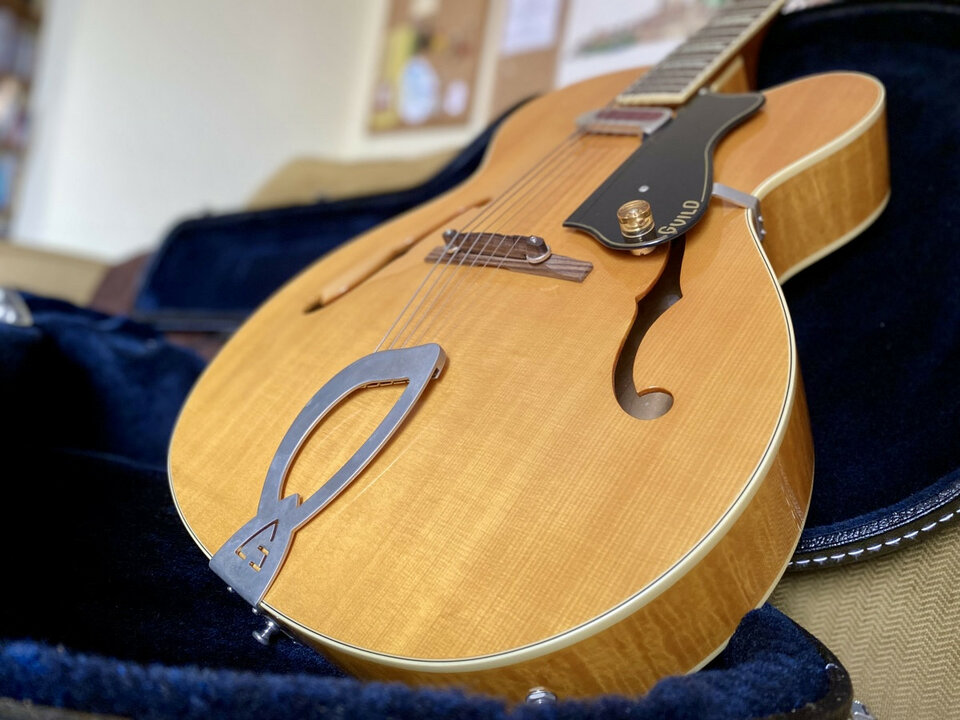 Guild A-150 Savoy Blonde (reservada)