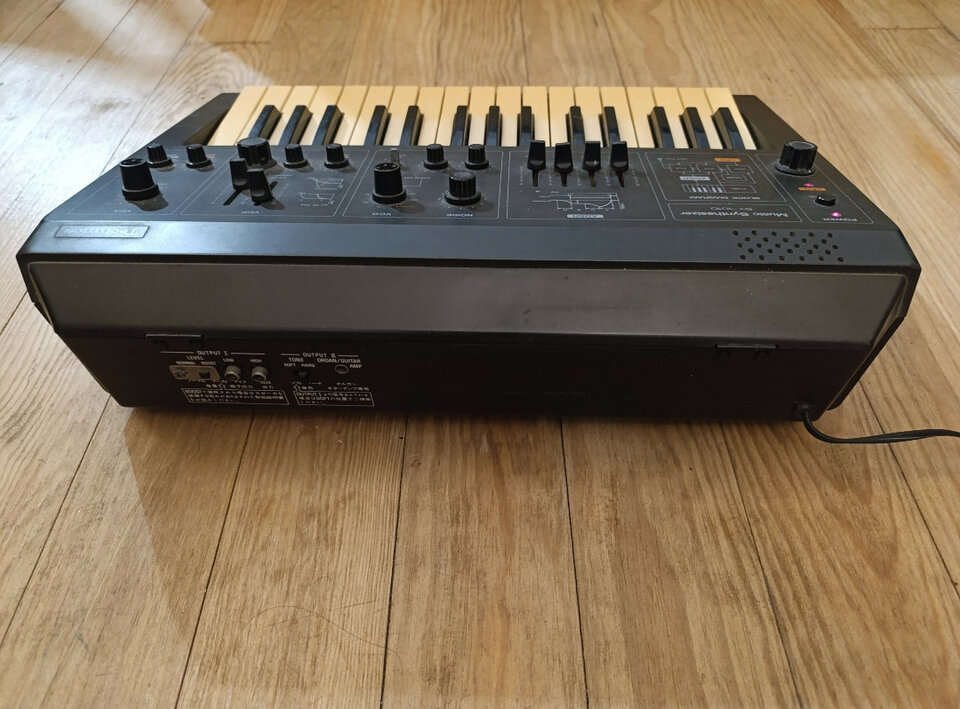 Sintetizador Technics SY-1010