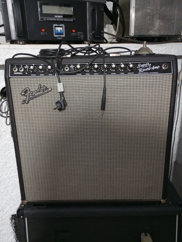 Fender super rever 2005