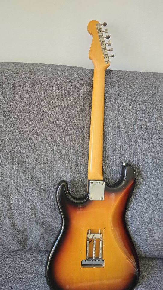 Squier Stratocaster jv 1983