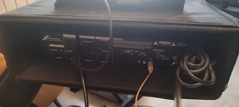 Axe Fx2 MkII + Mfc 101 mkIII