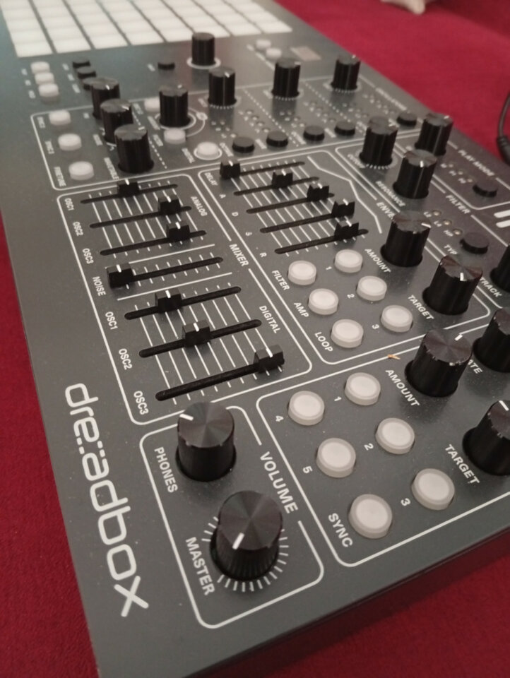 Dreadbox polyend MEDUSA