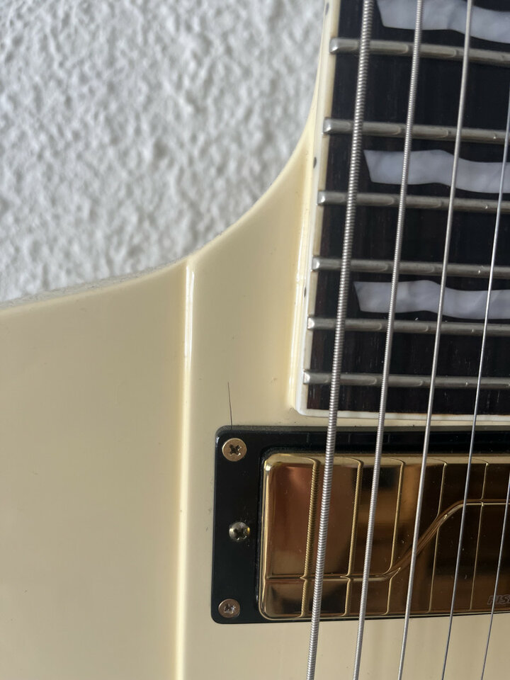 O cambio ESP LTD Phoenix-1000 deluxe