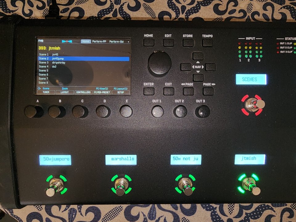 Fractal Audio FM9 Turbo + Cab packs & IRs extra de segunda mano · Foto 2 de 8 · Madrid · 1600 €
