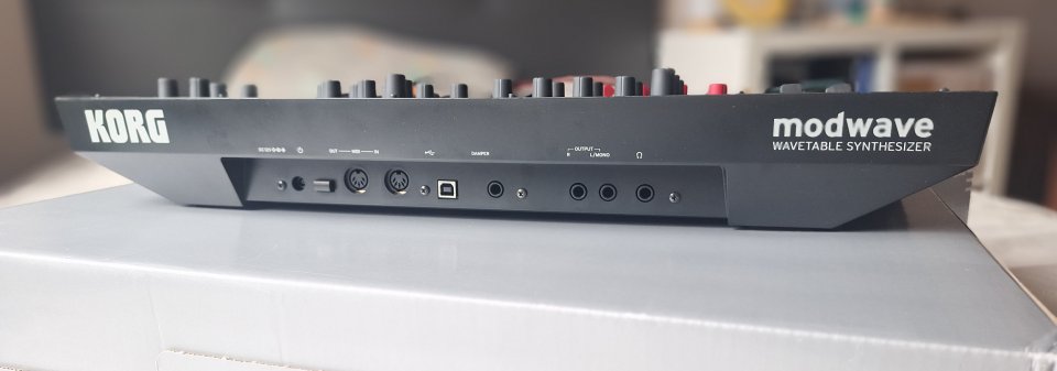 Korg Modwave de segunda mano · Foto 2 de 6 · Asturias · 340 €