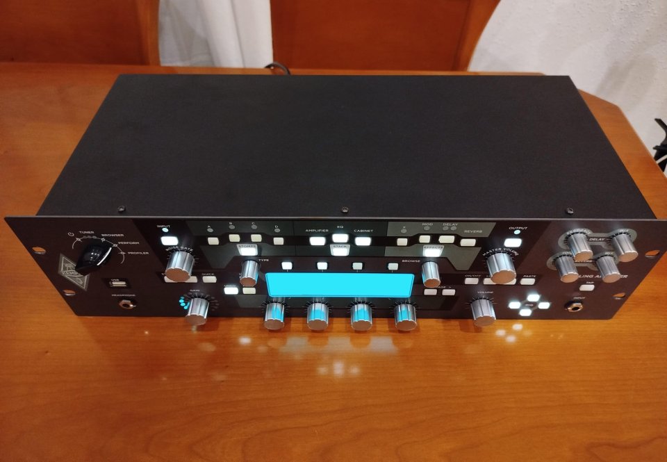 Kemper Profiling Amplifier Rack – IMPECABLE
