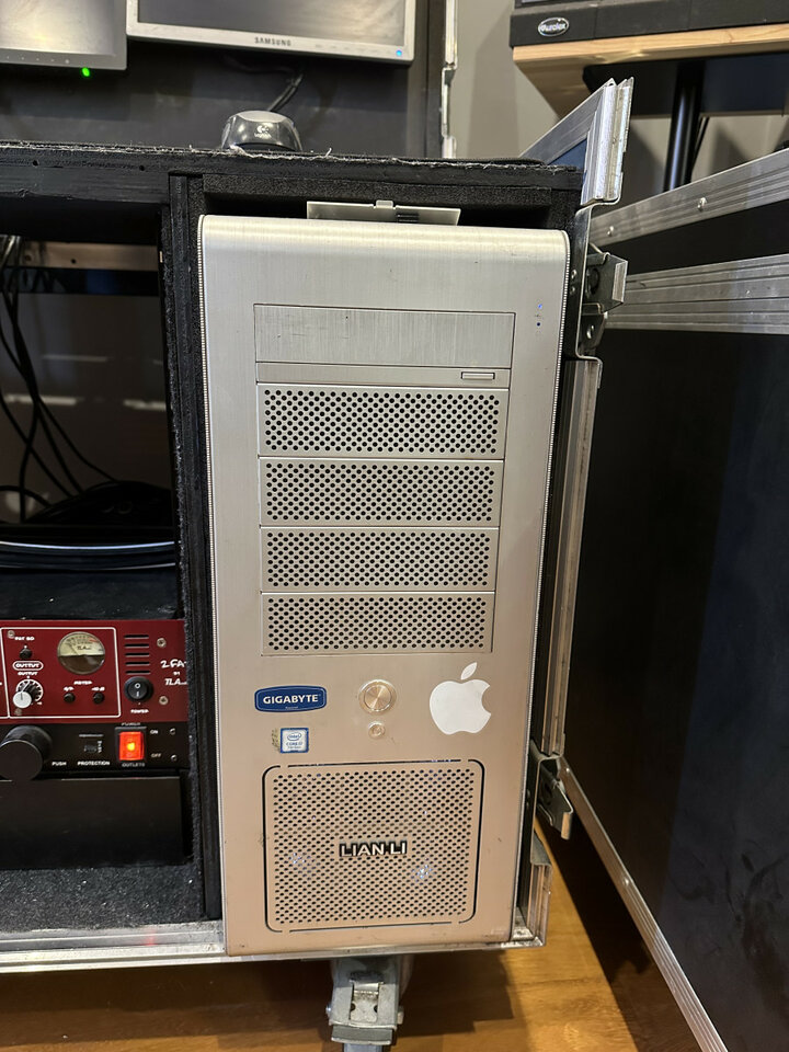 Hackintosh clon MacPro i7 + UAD-2