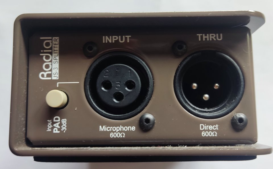 Splitter de micrófono o línea Radial JS3