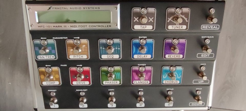 Axe Fx2 MkII + Mfc 101 mkIII