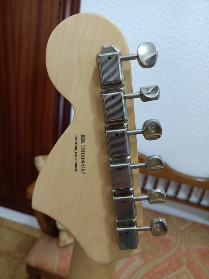 Fender Strat American Performer
