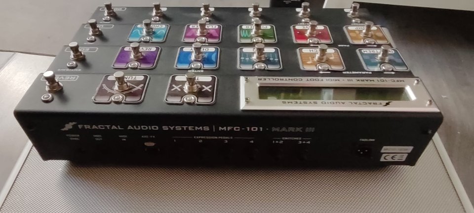 Axe Fx2 MkII + Mfc 101 mkIII