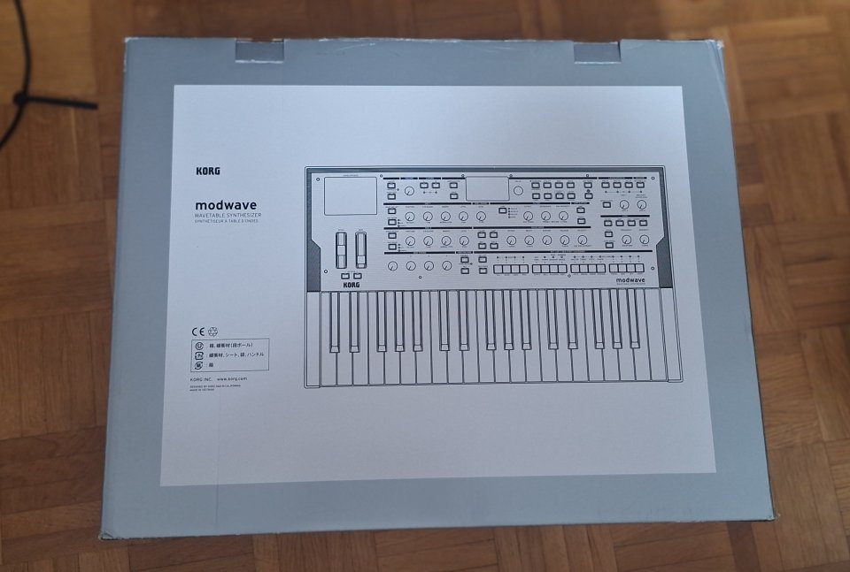 Korg Modwave de segunda mano · Foto 5 de 6 · Asturias · 340 €