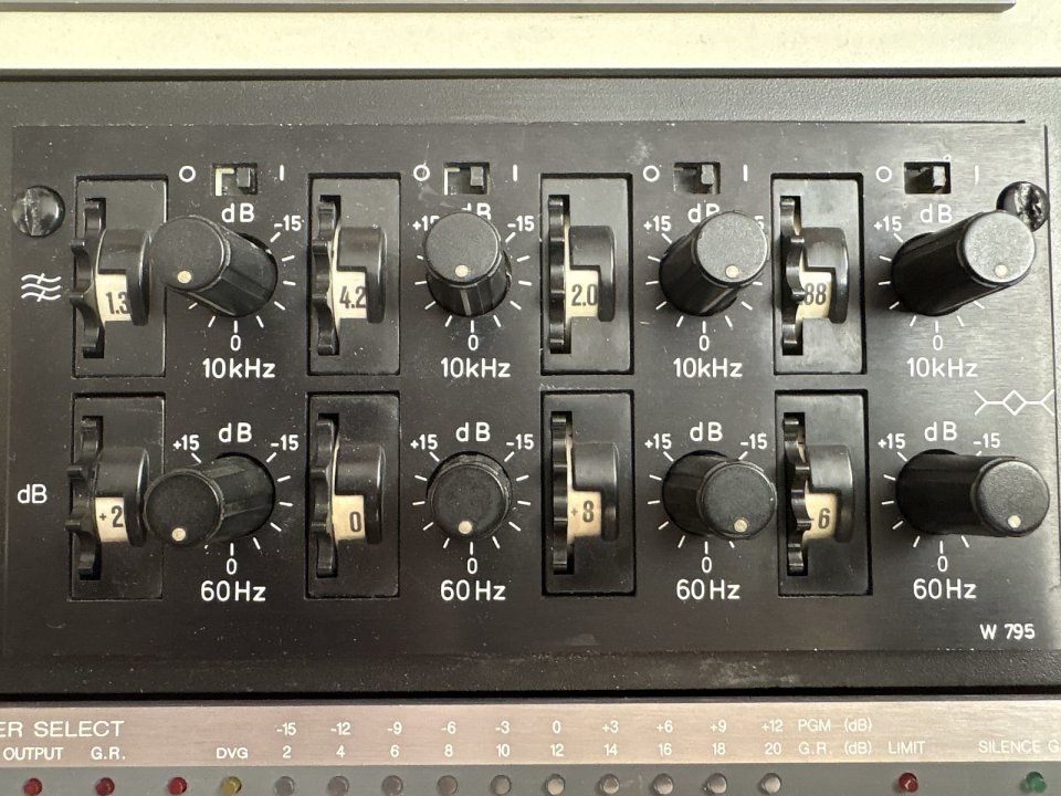 Telefunken W795 eqs x8